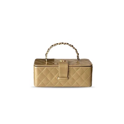 CHANEL QUILTED LEATHER VANITY A2226 (22*10*8.5cm)